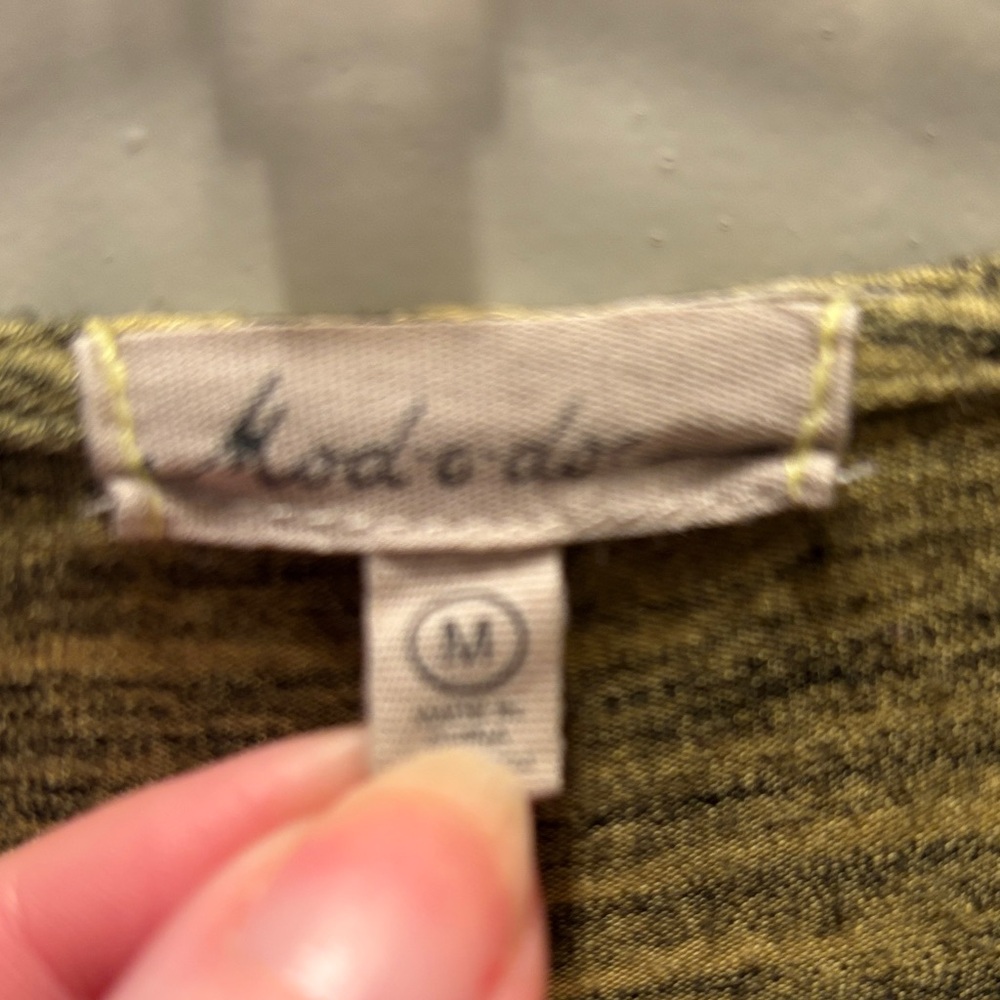 Mod-O-Doc Draped Top - Picture 2 of 3